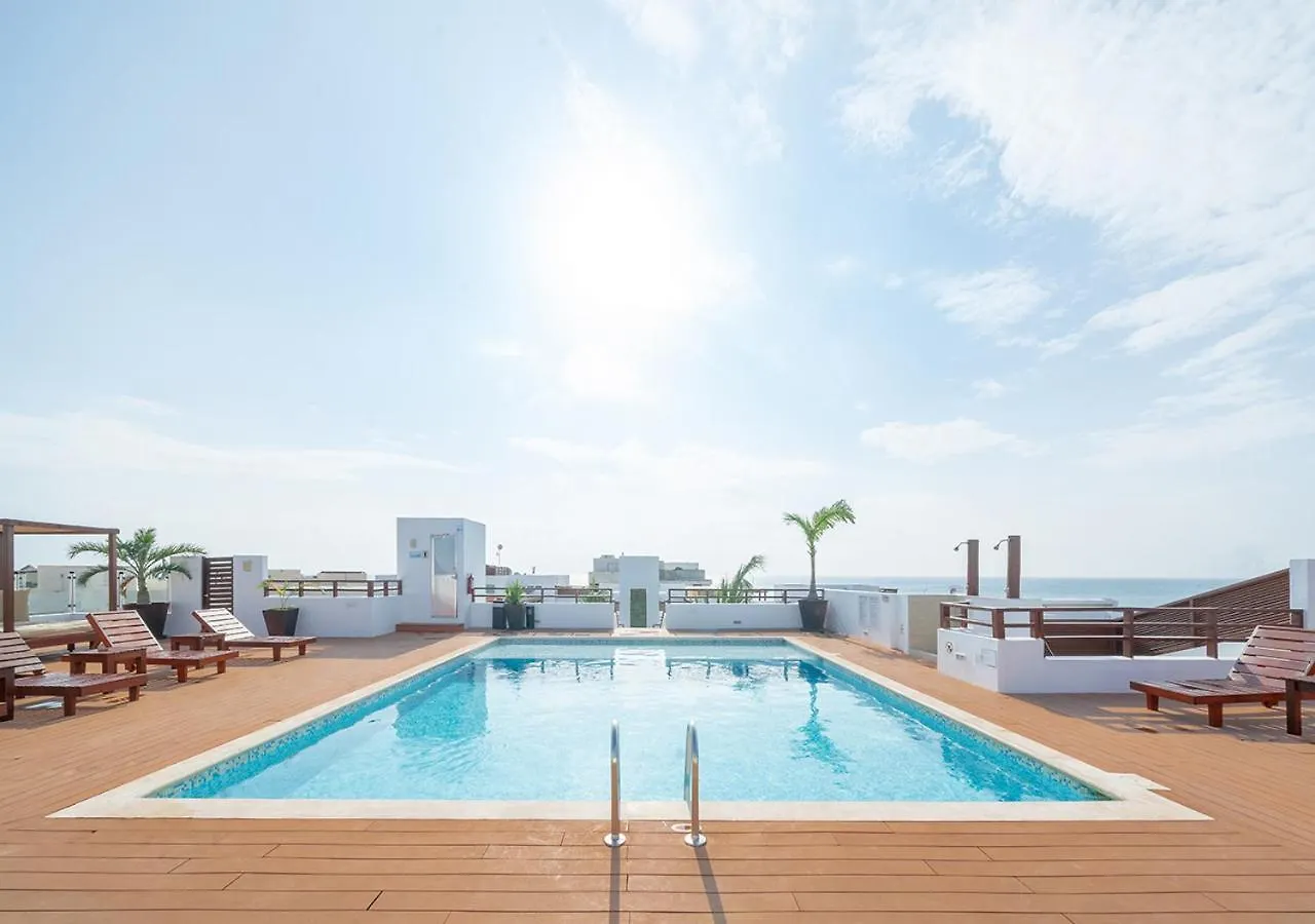 Steps To The Beach, 2 Bed Apt At Casa Del Mar With Rooftop Pool - Condo Clara Playa del Carmen