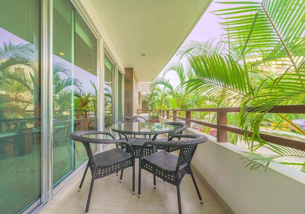 Steps To The Beach, 2 Bed Apt At Casa Del Mar With Rooftop Pool - Condo Clara Playa del Carmen 0*,