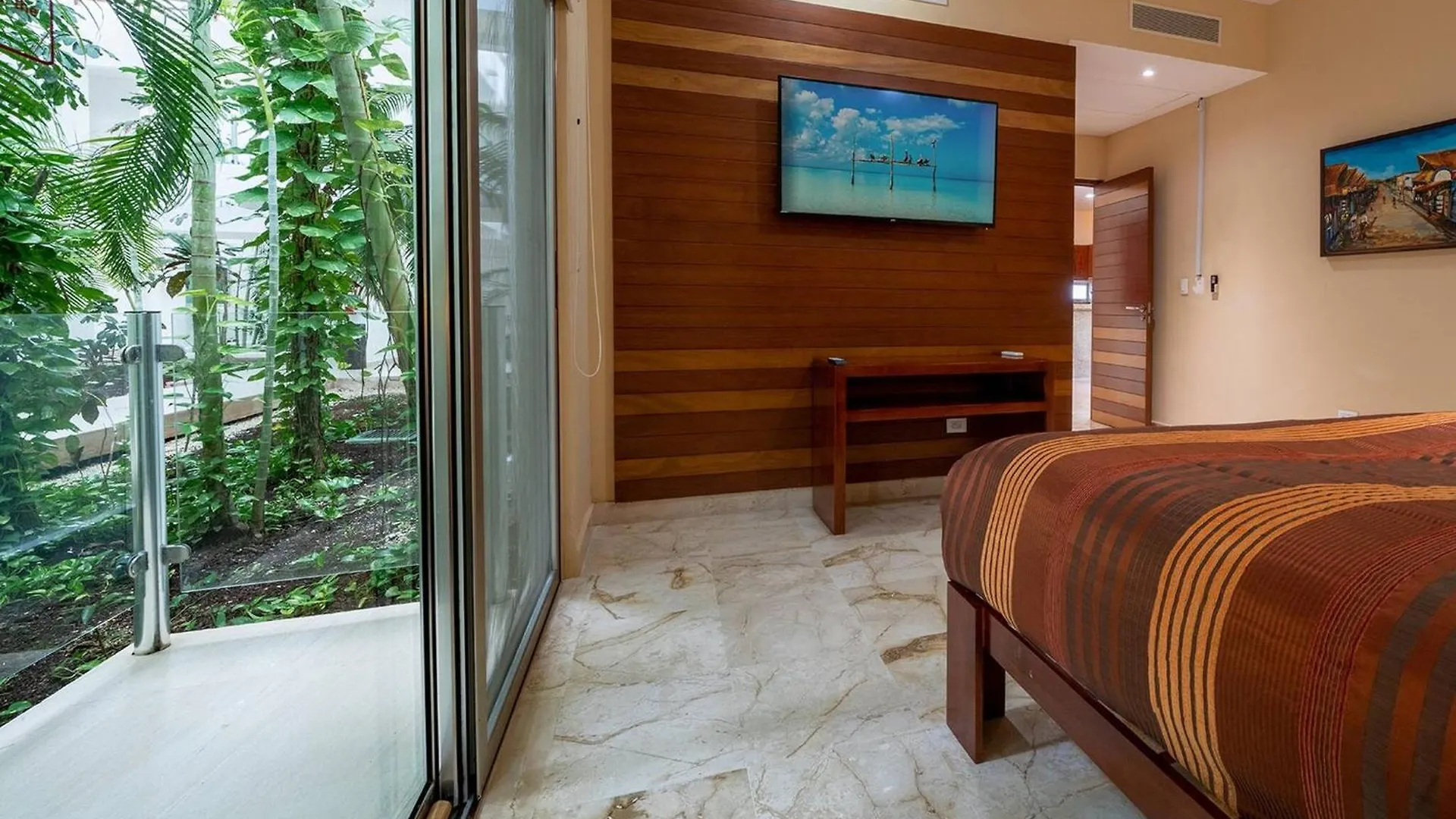 Holiday home Beachside Condo With 2 Bedroom Rooftop, Pool - At Casa Del Mar, Condo Clara Playa del Carmen