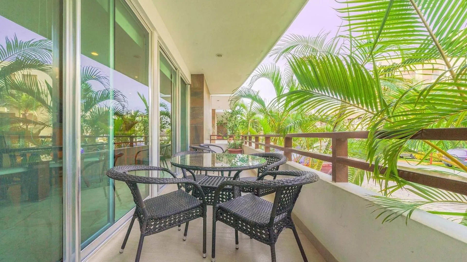 Beachside Condo With 2 Bedroom Rooftop, Pool - At Casa Del Mar, Condo Clara Playa del Carmen Mexico